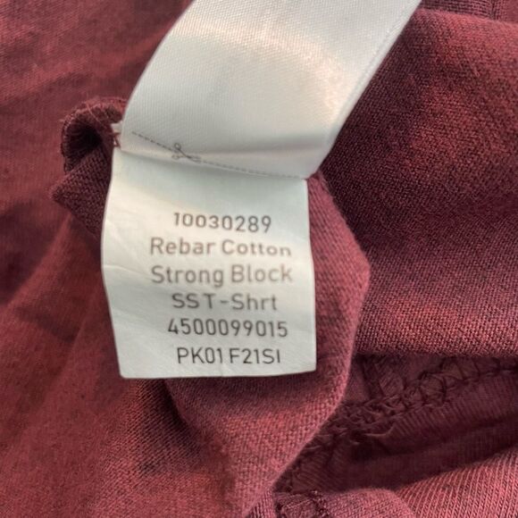 Ariat Rebar Cotton Strong Block Logo Graphic Tee Burgundy Crewneck Short Sleeve - Picture 12 of 12